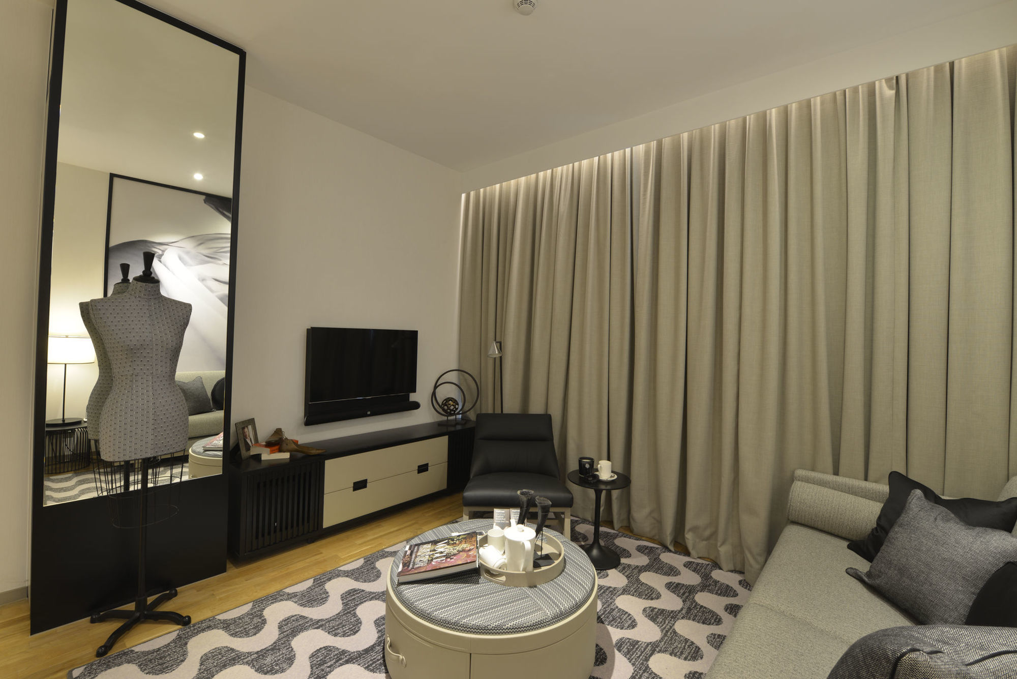Ascott Orchard Сингапур Интерьер фото